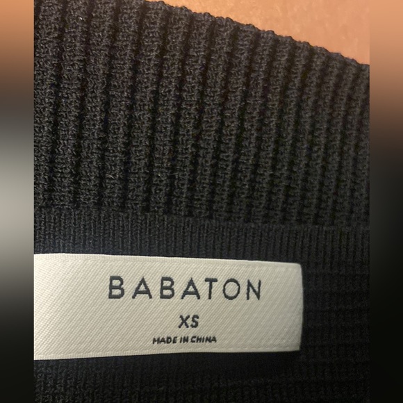 NO OFFERS PLEASE ❤️ Brand New ARITZIA Babaton Skirt Set - Picture 5 of 11